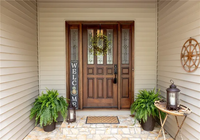 Photo 2 of Single family home for sale at 23 Quail Dr, Salem, SC 29676 | MLS# 20296601 | Listing updated on 2026-08-01