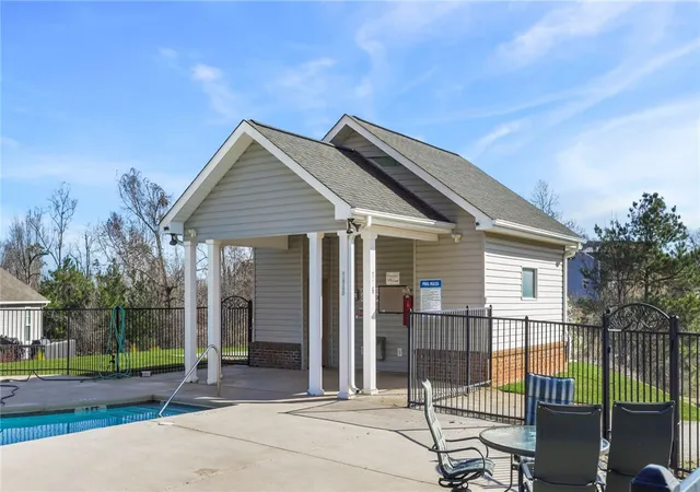 Homes for sale in Seneca, SC | 608 Hidden Creek Ct, Seneca, SC 29678 | MLS# 20297527