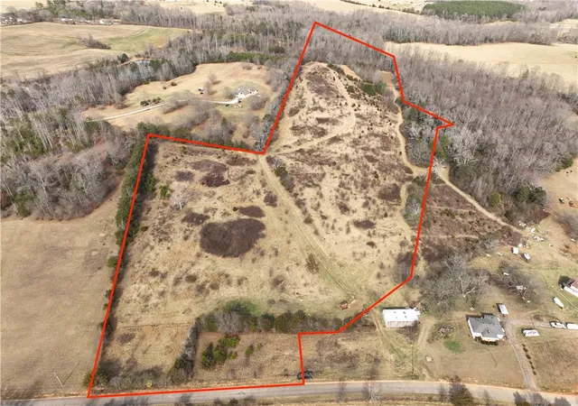 Photo 2 of Sale Pending at 4525 Babb Rd, Greer, SC 29651 | MLS# 20297831 | Listing updated on 2026-04-20