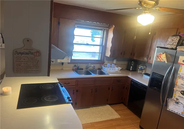 Photo 3 of Single family home for sale at 106 Donhill Rd, Anderson, SC 29625 | MLS# 20297785 | Listing updated on 2026-08-18