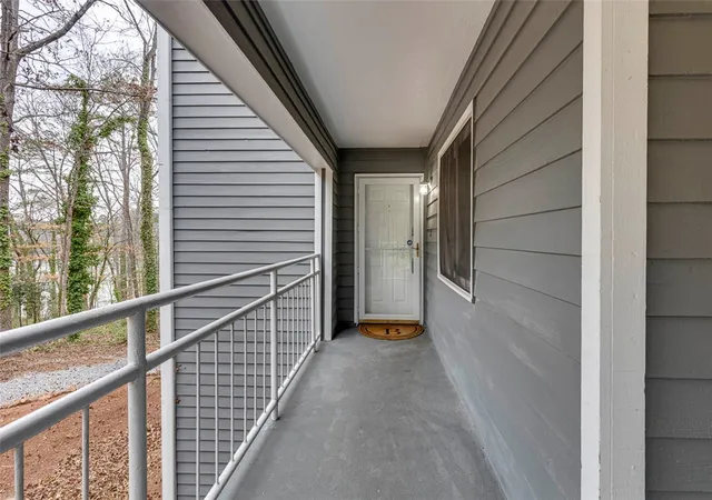 Photo 3 of Condo for sale at 805 Northlake Dr, Anderson, SC 29625 | MLS# 20298040 | Listing updated on 2026-08-01