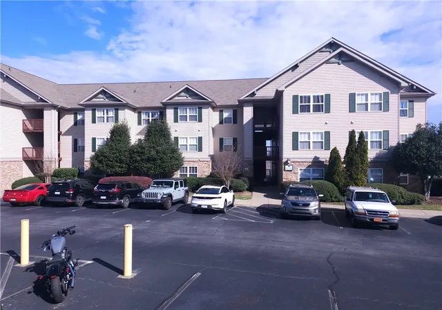 1st image of 1023 Harts Cove Wy, Seneca, SC 29678 | MLS# 20298374