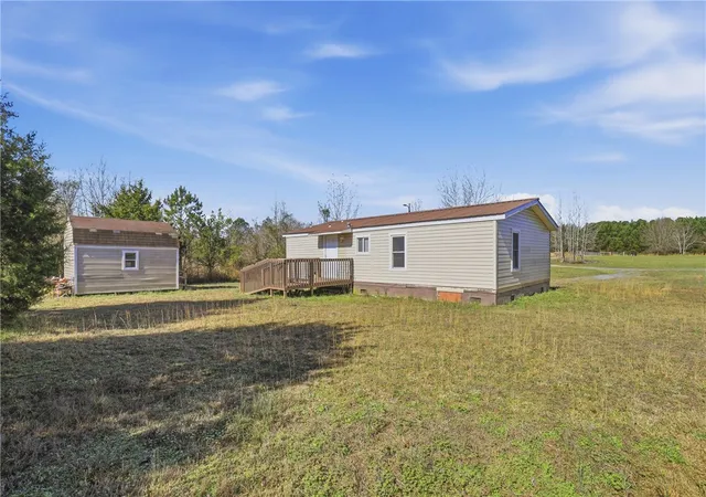 Photo 2 of Manufactured home for sale at 1622 Bethany Church Rd, Belton, SC 29627 | MLS# 20298422 | Listing updated on 2026-09-22