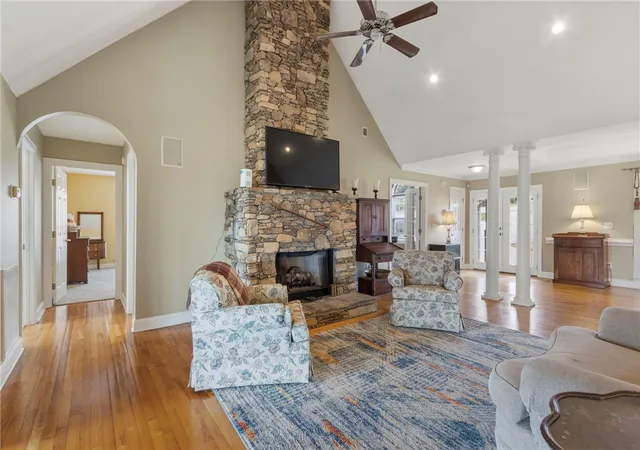 Photo 2 of Single family home for sale at 116 Fairway Dr, Pickens, SC 29671 | MLS# 20298508 | Listing updated on 2026-07-27