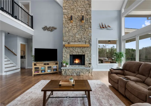 Photo 4 of Single family home for sale at 9012 Reservoir Rd, West Union, SC 29696 | MLS# 20298284 | Listing updated on 2026-06-30
