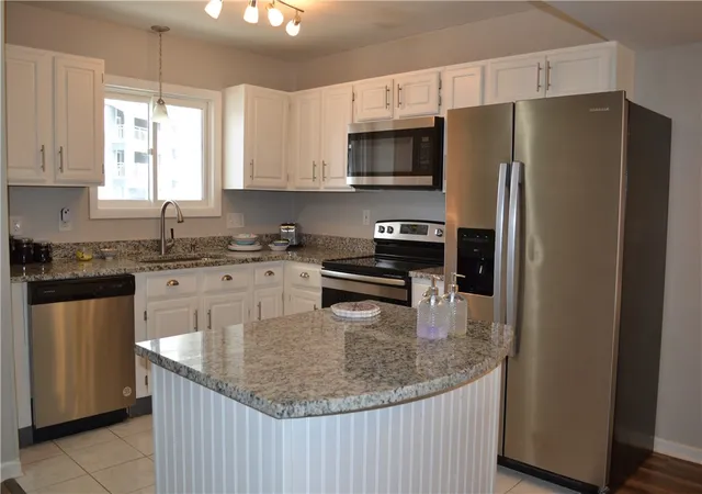 Photo 3 of Condo for sale at 411 Northlake Dr, Anderson, SC 29625 | MLS# 20298791 | Listing updated on 2026-08-19