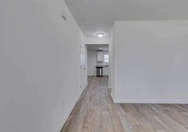 Photo 4 of Single family home for sale at 439 Seaborn Cir, Pendleton, SC 29670 | MLS# 20298817 | Listing updated on 2026-04-04
