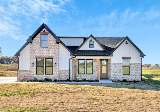 Homes for sale in Belton, SC | 126 Stone Creek Ln, Belton, SC 29627 | MLS# 20298849
