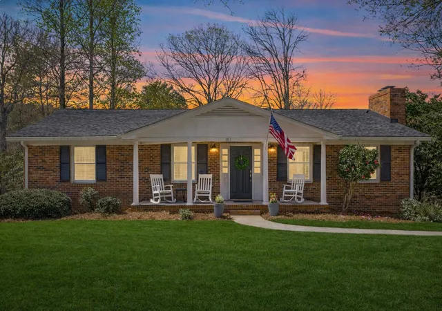 Photo 3 of Single family home for sale at 101 Cardinal Dr, Seneca, SC 29672 | MLS# 20298637 | Listing updated on 2026-08-30