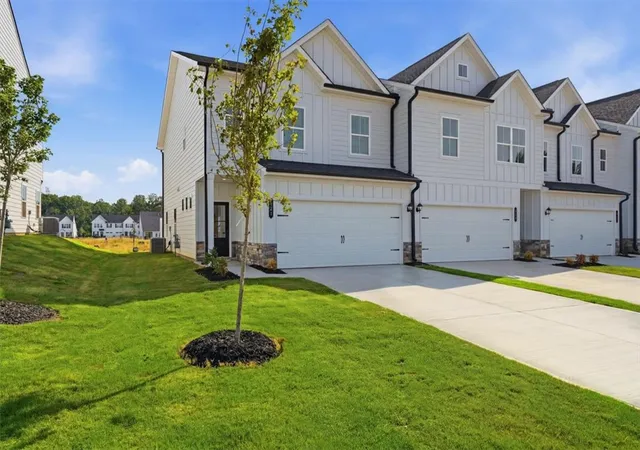 Homes for sale in Powdersville, SC | 121 Brass Tack Dr, Powdersville, SC 29611 | MLS# 20298701