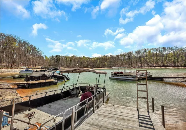 Homes for sale in Fair Play, SC | 119 Crosby Dr, Fair Play, SC 29643 | MLS# 20298880