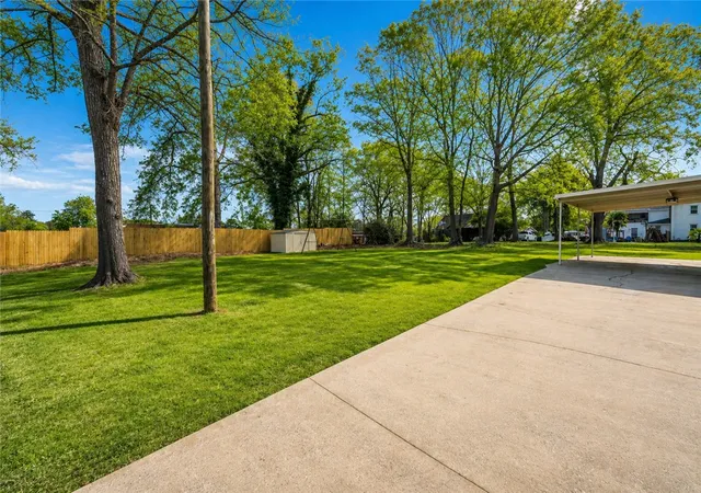 Photo 2 of Single family home for sale at 311 Blue Ridge Ave, Belton, SC 29627 | MLS# 20299054 | Listing updated on 2026-10-21