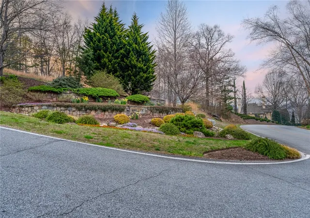 4th image of 901 Mountain Summit Rd, Travelers Rest, SC 29690 | MLS# 20299096