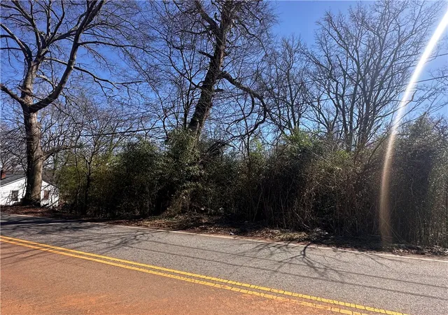 Photo 2 of Land for sale at 1105 W Franklin St, Anderson, SC 29624 | MLS# 20298034 | Listing updated on 2026-03-27