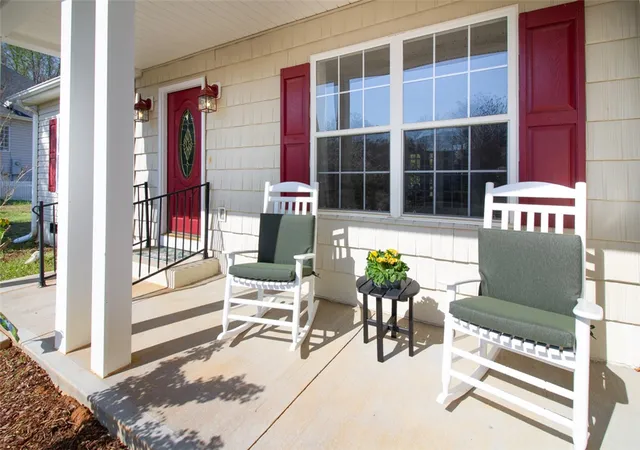 Photo 3 of Single family home for sale at 735 Britton St, Anderson, SC 29621 | MLS# 20299207 | Listing updated on 2026-09-11