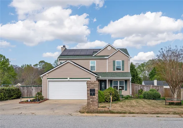 1st image of 8 Single Oak Ct, Fountain Inn, SC 29644 | MLS# 20299333