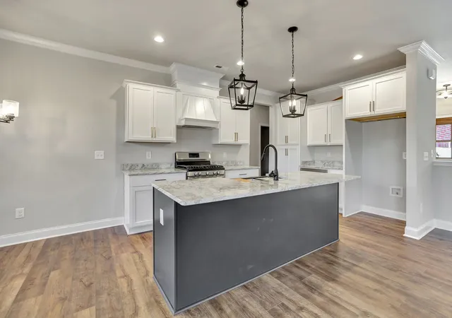 Photo 3 of Single family home for sale at 118 Bonaire Point, Anderson, SC 29621 | MLS# 20299435 | Listing updated on 2026-10-01