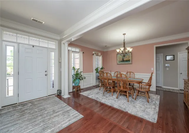 Photo 3 of Single family home for sale at 806 Hartscove Ct, Boiling Springs, SC 29316 | MLS# 20299491 | Listing updated on 2026-04-03
