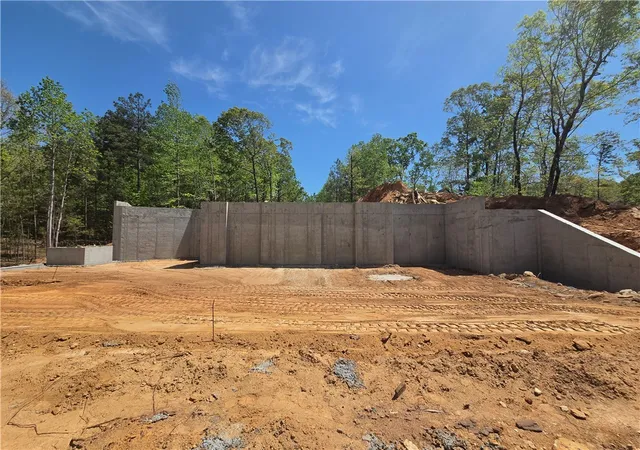 Homes for sale in Six Mile, SC | 967 Cliffs Vista Pkwy, Six Mile, SC 29682 | MLS# 20299562