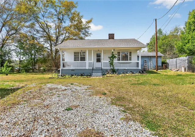 2nd image of 155 Farrs Bridge Rd, Pickens, SC 29671 | MLS# 20299104