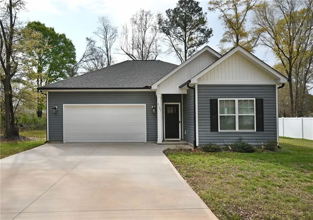Photo 1 of Sale Pending at 3131 Owens Mills Dr, Anderson, SC 29624 | MLS# 20299526 | Listing updated on 2026-07-09