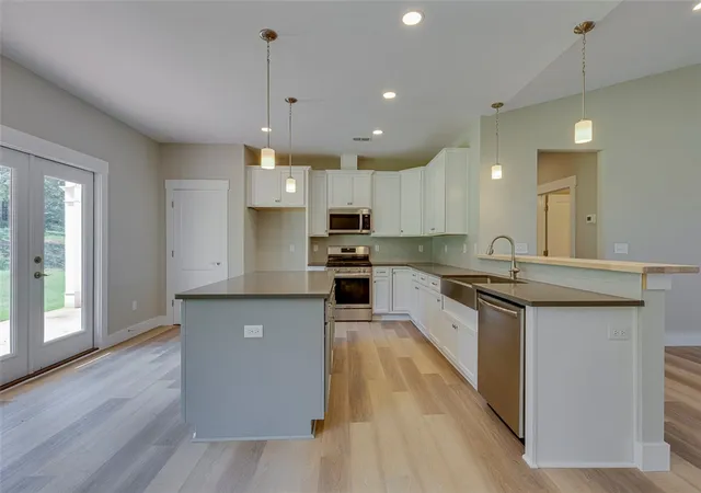 Photo 40 of Single family home for sale at 101 Powell Ct, Easley, SC 29640 | MLS# 20299697 | Listing updated on 2026-04-08