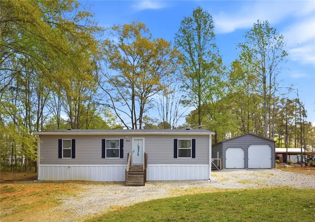 Photo 1 of Manufactured home for sale at 240 Timberlake Dr, Seneca, SC 29678 | MLS# 20299636 | Listing updated on 2026-10-14