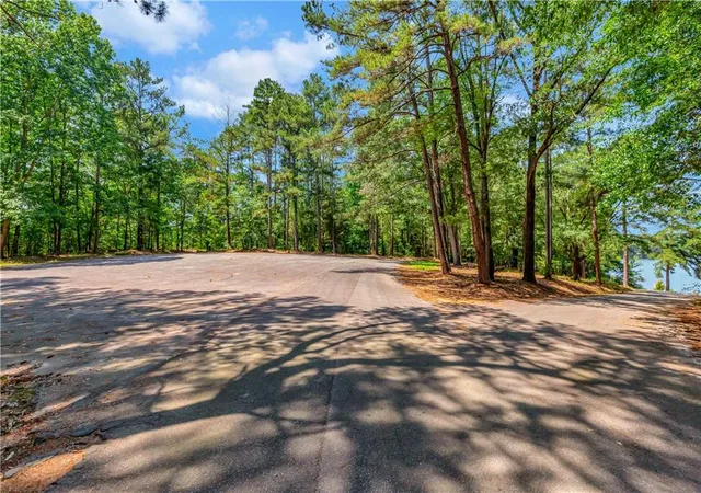 Photo 26 of Manufactured home for sale at 240 Timberlake Dr, Seneca, SC 29678 | MLS# 20299636 | Listing updated on 2026-10-14