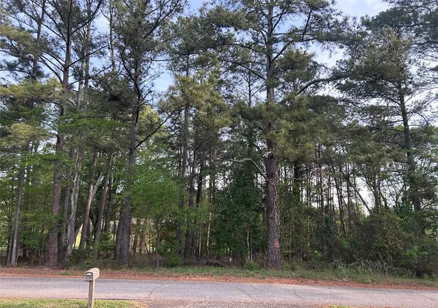 Photo 3 of Land for sale at 113 Leon Dr, Anderson, SC 29621 | MLS# 20299712 | Listing updated on 2026-10-06