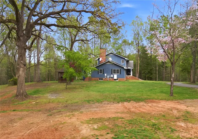 Homes for sale in Walhalla, SC | 646 Flat Shoals Rd, Walhalla, SC 29691 | MLS# 20299254