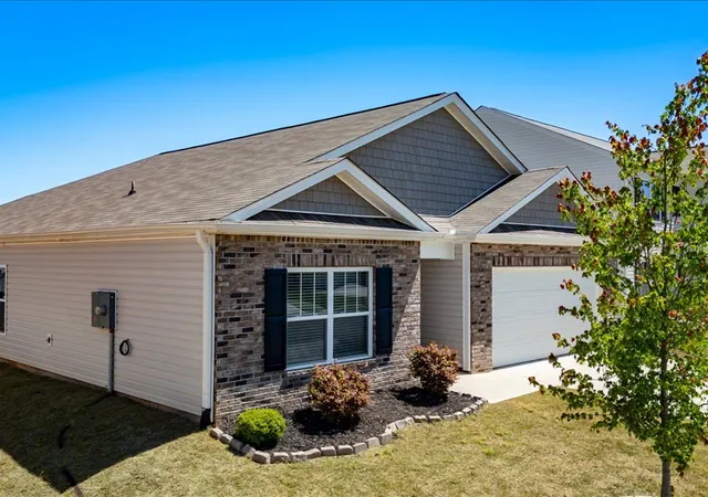2nd image of 525 Ashwood Wy, Easley, SC 29640 | MLS# 20299849