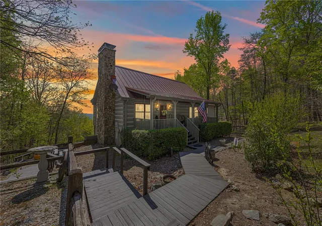 Photo 4 of Single family home for sale at 539 Upper Springs Rd, Pickens, SC 29671 | MLS# 20299895 | Listing updated on 2026-05-22