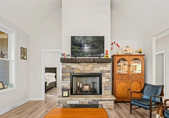 Photo 3 of Single family home for sale at 206 Elm Dr, Westminster, SC 29693 | MLS# 20299923 | Listing updated on 2026-09-08