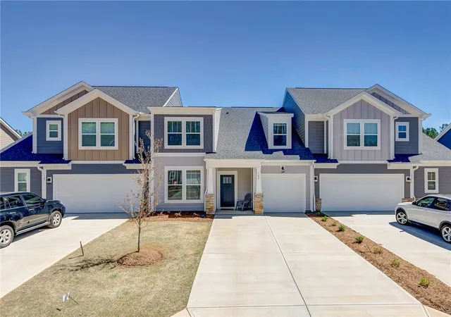 Photo 2 of Townhouse for sale at 149 Grange Valley Ln, Central, SC 29630 | MLS# 20300042 | Listing updated on 2026-09-29
