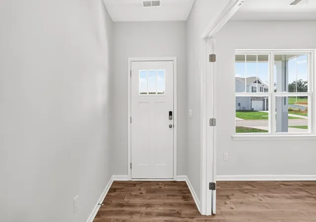 Photo 3 of Single family home for sale at 1033 Broadrum St, Piedmont, SC 29673 | MLS# 20300069 | Listing updated on 2026-09-18
