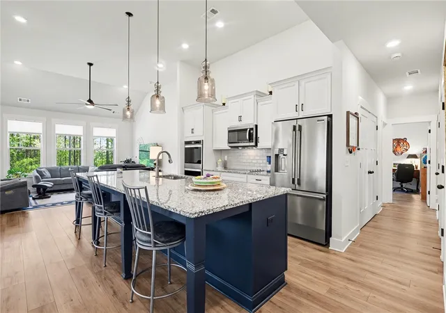 Photo 4 of Single family home for sale at 133 Ridgeline Row, Central, SC 29630 | MLS# 20300021 | Listing updated on 2026-08-29