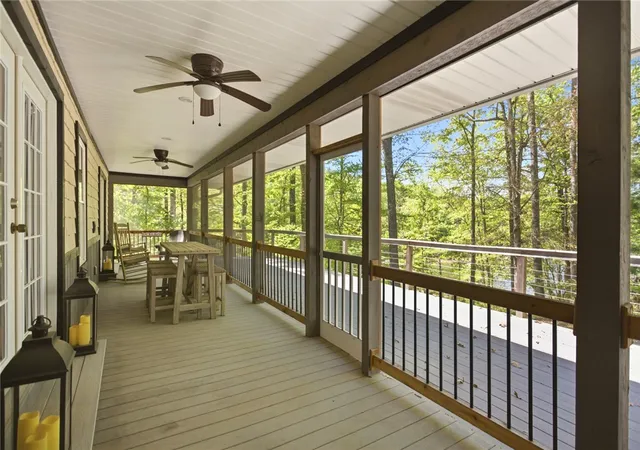 3rd image of 215 Boxwood Ln, Westminster, SC 29693 | MLS# 20300045