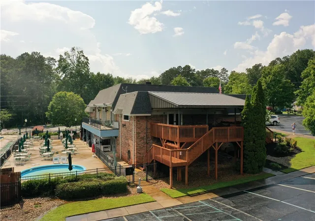 1st image of 129 Middleton Dr, Westminster, SC 29693 | MLS# 20300196