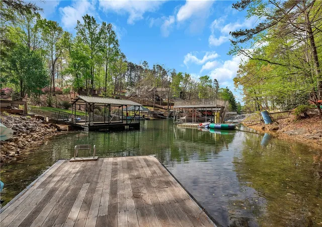 Homes for sale in Six Mile, SC | 125 Cove Nook, Six Mile, SC 29682 | MLS# 20299320
