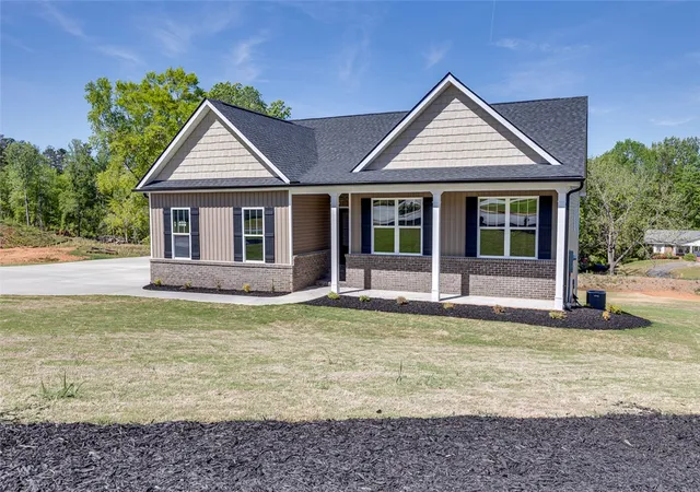 2nd image of 102 Powell Ct, Easley, SC 29640 | MLS# 20300424