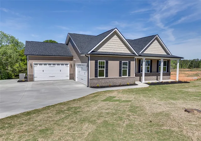 3rd image of 102 Powell Ct, Easley, SC 29640 | MLS# 20300424