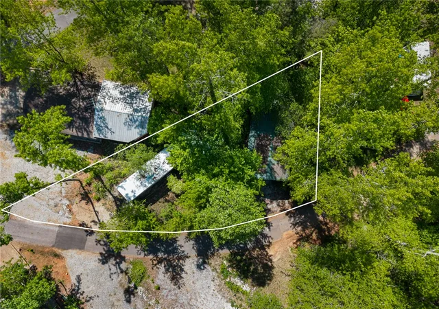 2nd image of 110 & 112 Whitby Wy, Westminster, SC 29693 | MLS# 20300280