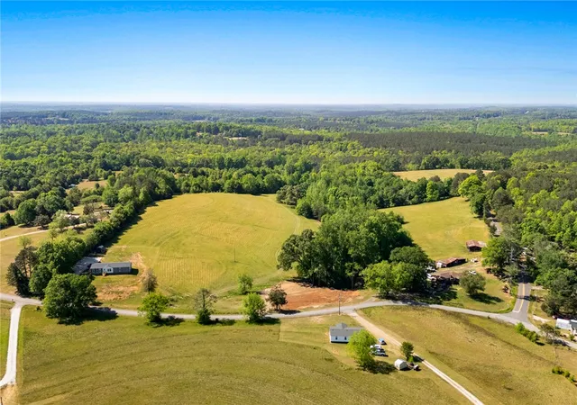 2nd image of 249 Farmers Hill Rd, Liberty, SC 29657 | MLS# 20300455