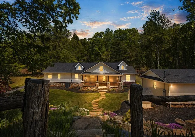 Homes for sale in Mountain Rest, SC | 150 Turpin Rd, Mountain Rest, SC 29664 | MLS# 20300261