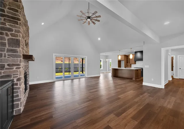 Photo 4 of Single family home for sale at 1038 Tuscany Dr, Anderson, SC 29621 | MLS# 20300545 | Listing updated on 2026-08-30