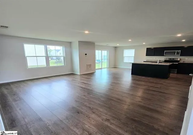 2nd image of 517 Mills Hill Wy, Greenville, SC 29605 | MLS# 20300637