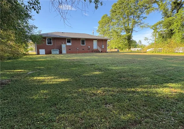 Photo 2 of Single family home for sale at 103 Elm Ave, Anderson, SC 29625 | MLS# 20300595 | Listing updated on 2026-09-21