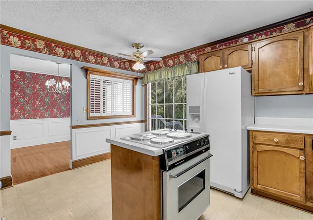 5th image of 12 First Baptist Church Rd, Piedmont, SC 29673 | MLS# 20300695