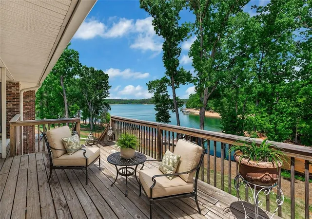Photo 4 of Single family home for sale at 2212 Surfside Dr, Anderson, SC 29625 | MLS# 20300775 | Listing updated on 2026-05-06