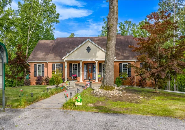 1st image of 104 Knollwood Dr, Seneca, SC 29672 | MLS# 20300670